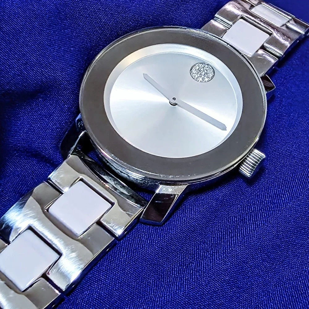 Movado Bold 3600702 Silver and Pink Cermaic Swiss watch
